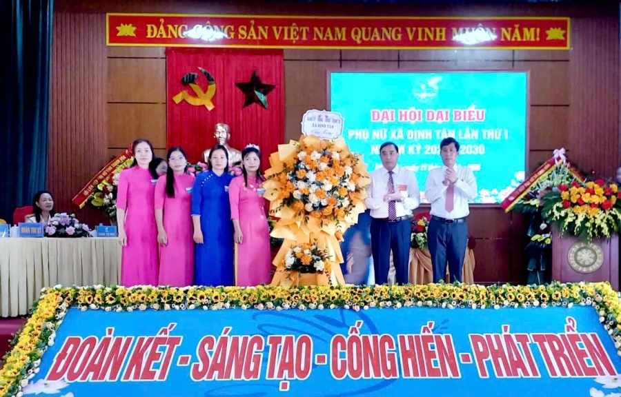 Phụ nữ xã Định Tân: Phát huy truyền thống, bản lĩnh, trí tuệ, khát vọng vươn lên