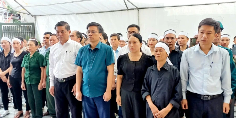 Xã Định Tân tổ chức Lễ truy điệu và an táng hài cốt liệt sĩ Phạm Văn Dưỡng