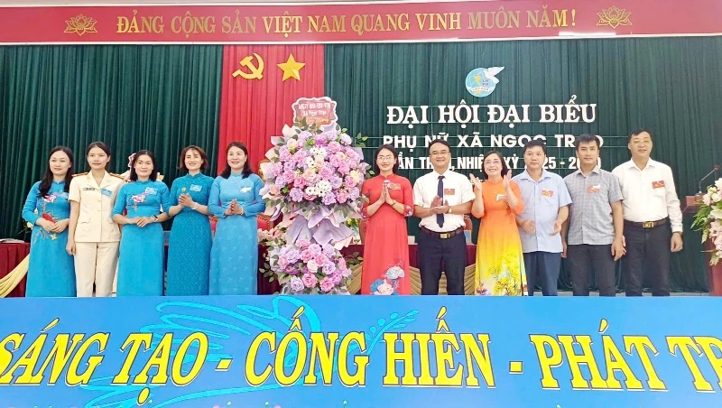 Phụ nữ xã Ngọc Trạo: Phát huy truyền thống cách mạng xây dựng tổ chức Hội vững mạnh, hoạt động hiệu lực, hiệu quả