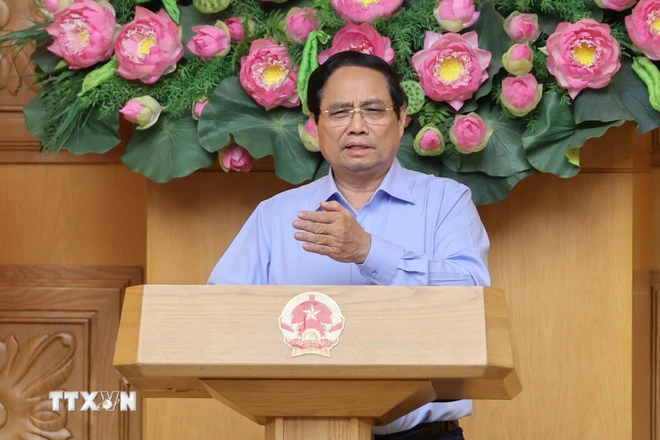 Thủ tướng: Xử lý nghiêm cán bộ vô cảm với khó khăn của doanh nghiệp, người dân