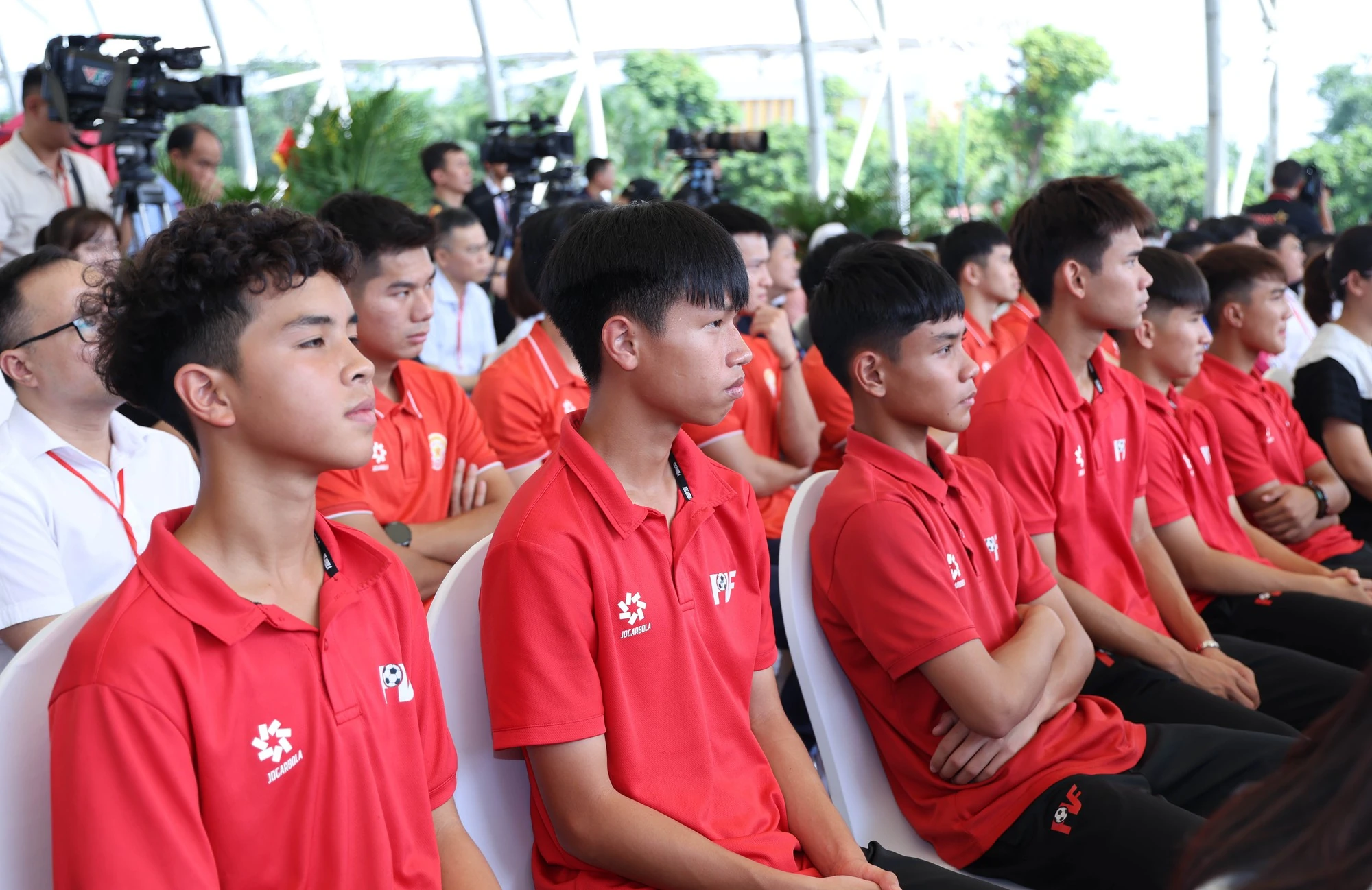 Tổng Bí thư Tô Lâm dự lễ khởi công xây dựng sân vận động hiện đại nhất Việt Nam