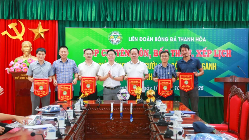 Giải bóng đá 7 người các Sở, ban, ngành tỉnh Thanh Hóa năm 2025 khởi tranh từ ngày 18/10