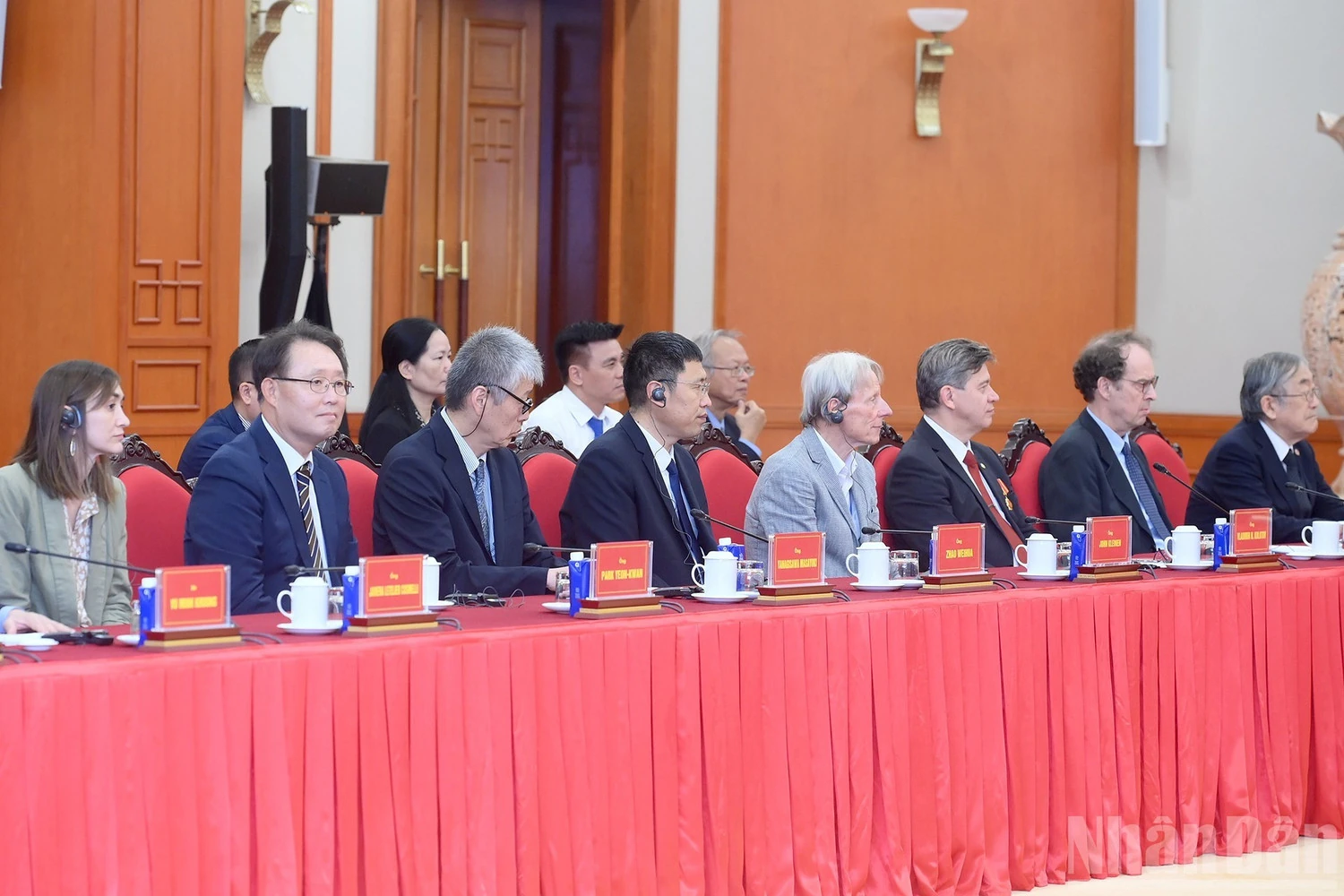 Các nhà Việt Nam học cùng đồng hành vì một Việt Nam độc lập, tự cường, phát triển