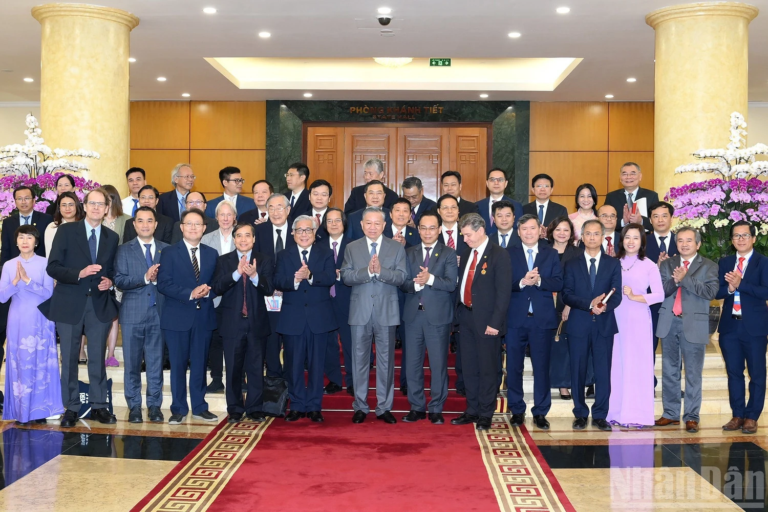 Các nhà Việt Nam học cùng đồng hành vì một Việt Nam độc lập, tự cường, phát triển