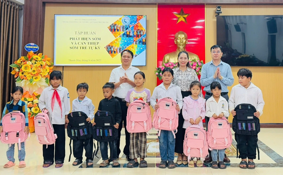 Xã Mường Lát nâng cao kỹ năng phát hiện và can thiệp sớm cho trẻ tự kỷ