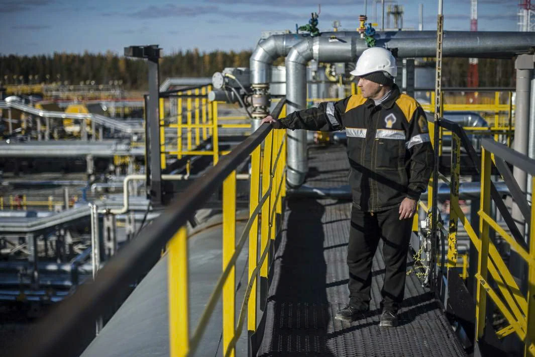 Budapest - chiếc cầu chưa kịp bắc