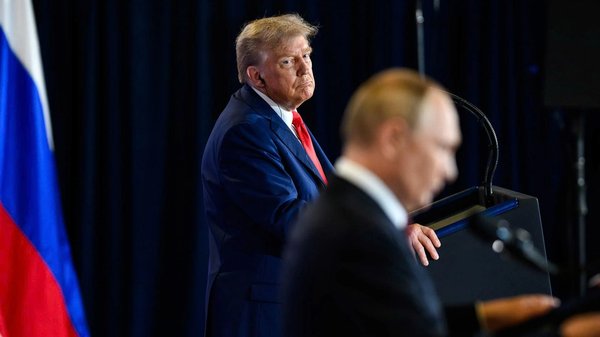 Budapest - chiếc cầu chưa kịp bắc