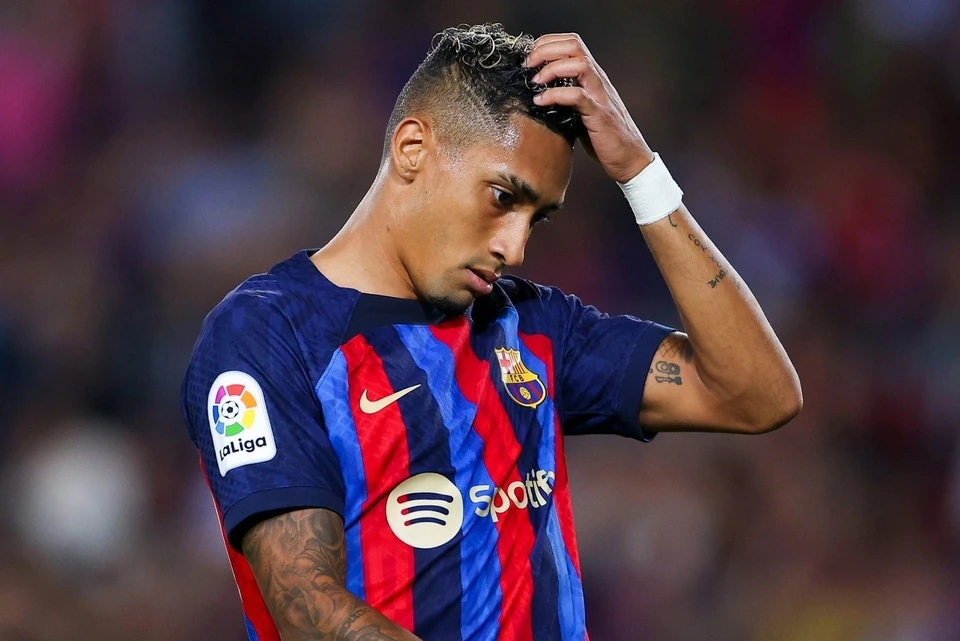 Nguyễn Trung Kiên tạm quyền dẫn dắt CLB Nam Định; Barcelona tổn thất trước El Clasico