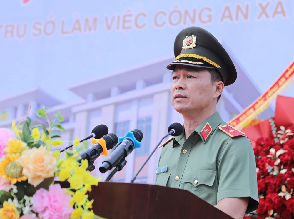 Bí thư Tỉnh ủy Nguyễn Doãn Anh dự lễ khởi công trụ sở làm việc Công an xã Hiền Kiệt