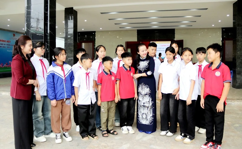 Hội LHPN tỉnh truyền thông về bình đẳng giới