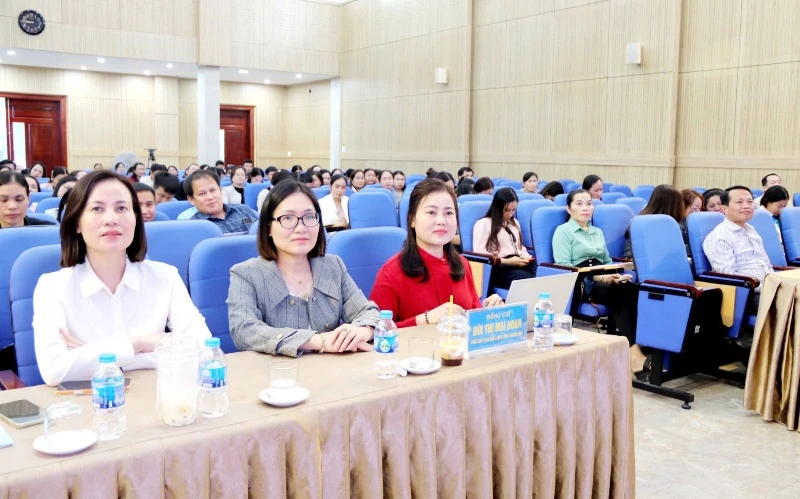 Nâng cao năng lực giám sát, đánh giá thực hiện dự án về bình đẳng giới