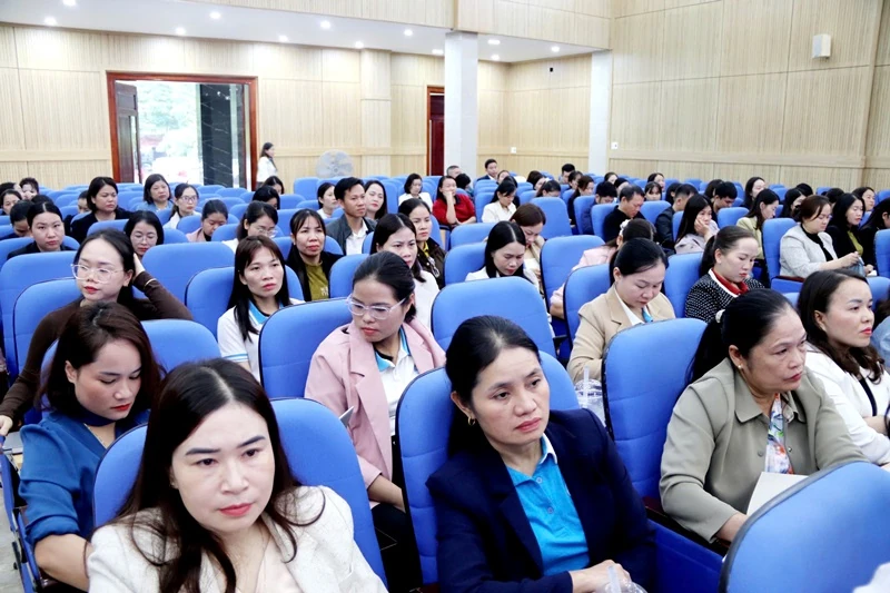 Nâng cao năng lực giám sát, đánh giá thực hiện dự án về bình đẳng giới