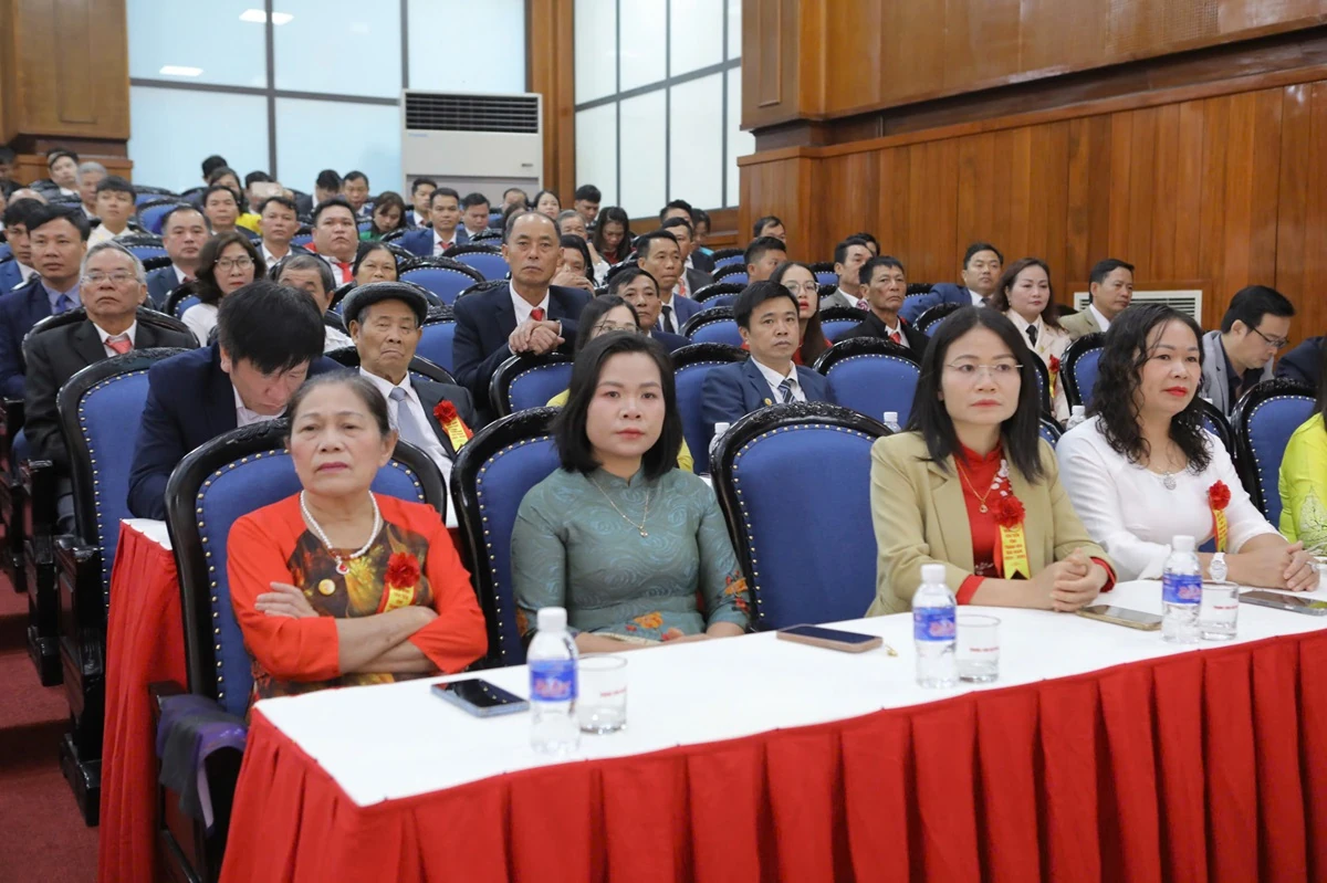 Tạo động lực mới, khí thế mới, quyết tâm xây dựng tỉnh Thanh Hóa đến năm 2030 trong nhóm các tỉnh dẫn đầu cả nước (*)