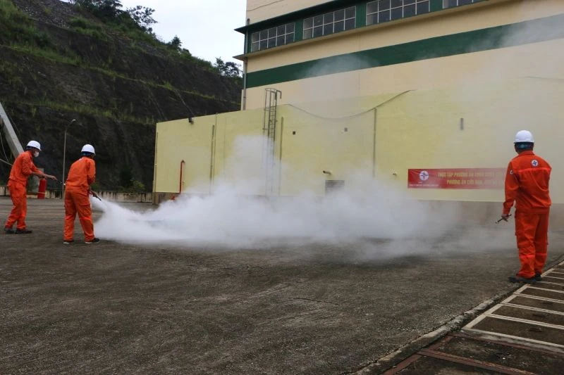 Thủy điện Trung Sơn hoàn thành diễn tập phương án phòng cháy, chữa cháy và cứu nạn, cứu hộ năm 2025