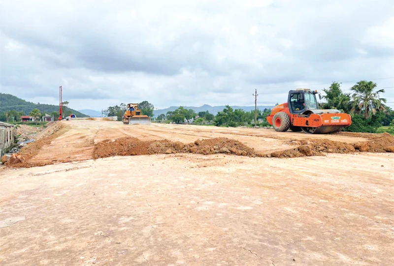 Cần “trợ lực” để cấp xã hoàn thành tốt nhiệm vụ giải phóng mặt bằng