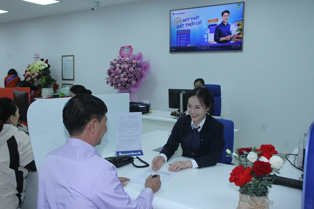 Sacombank khánh thành trụ sở mới Phòng giao dịch Lam Sơn