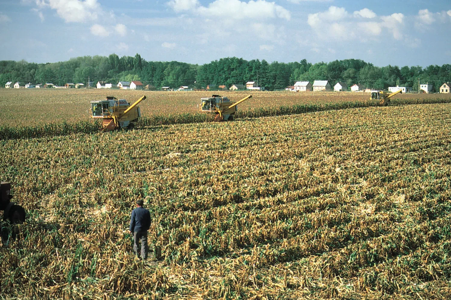 EU gia tăng sức ép, buộc Ba Lan, Hungary và Slovakia dỡ bỏ lệnh cấm nhập khẩu hàng Ukraine