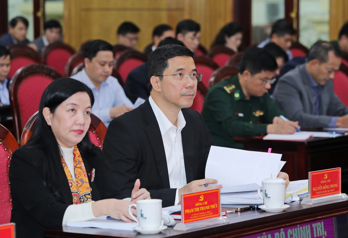 Gần 35 nghìn cán bộ, đảng viên nghiên cứu, học tập các văn bản mới của Bộ Chính trị, Ban Bí thư Trung ương Đảng khóa XIII