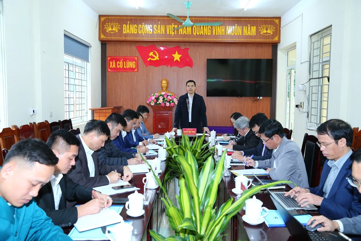 Phó Bí thư Thường trực Tỉnh ủy Nguyễn Hồng Phong thăm, làm việc tại xã Cổ Lũng
