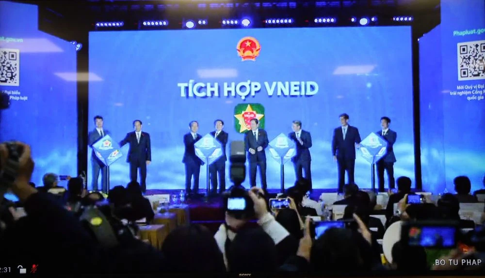 Hưởng ứng Ngày Pháp luật Việt Nam năm 2025