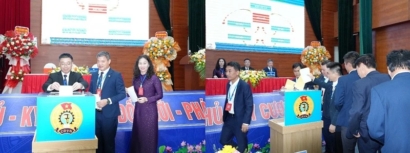 Thắp sáng niềm tin từ sức mạnh đoàn kết