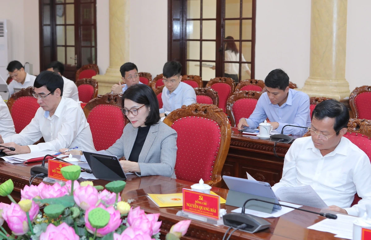 Ban Thường vụ Tỉnh ủy Thanh Hóa thảo luận, cho ý kiến nhiều vấn đề mang tính chiến lược, định hướng lâu dài