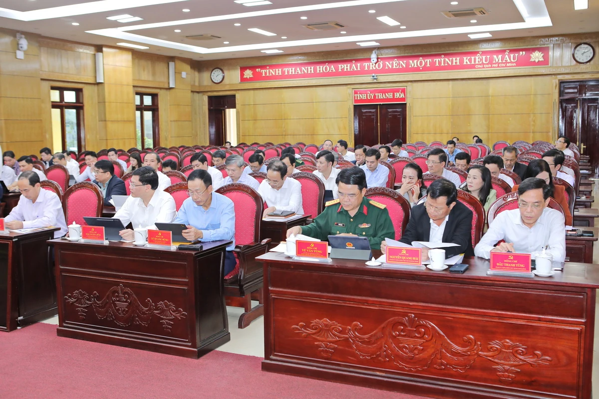 Hội nghị lần thứ 2 Ban Chấp hành Đảng bộ tỉnh khóa XX cụ thể hóa Nghị quyết Đại hội Đảng bộ tỉnh bằng quy chế làm việc và chương trình hành động