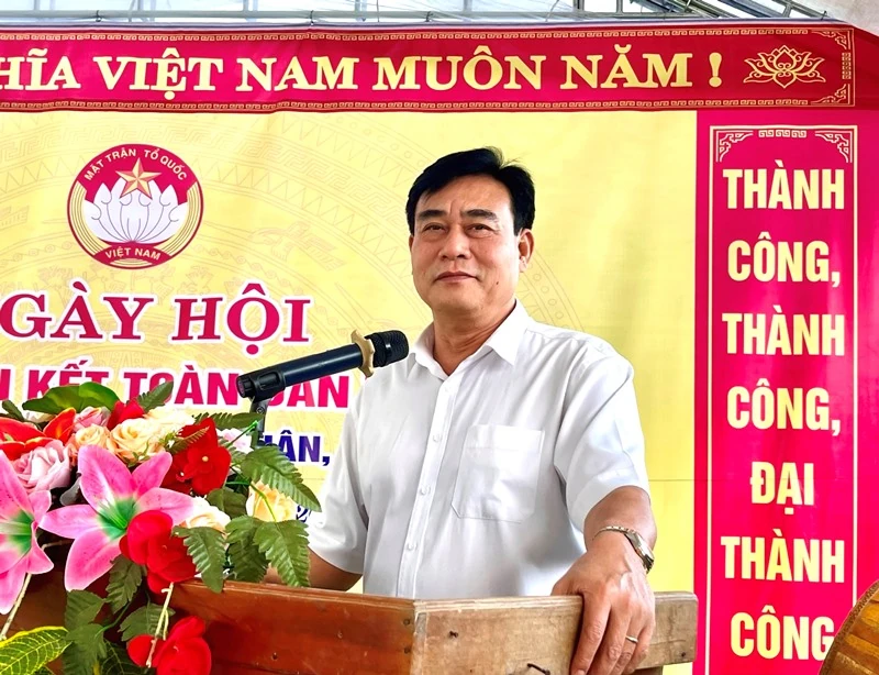 Nhân dân thôn Tân Lập vui Ngày hội Đại đoàn kết toàn dân tộc