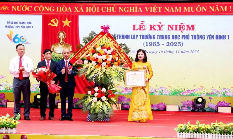 Trường THPT Yên Định I kỷ niệm 60 năm thành lập