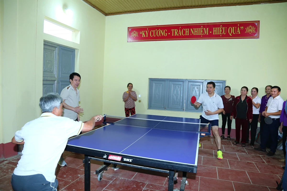 Phó Bí thư Thường trực Tỉnh ủy Nguyễn Hồng Phong: Đoàn kết, đồng lòng xây dựng Xuân Cường sớm trở thành thôn kiểu mẫu