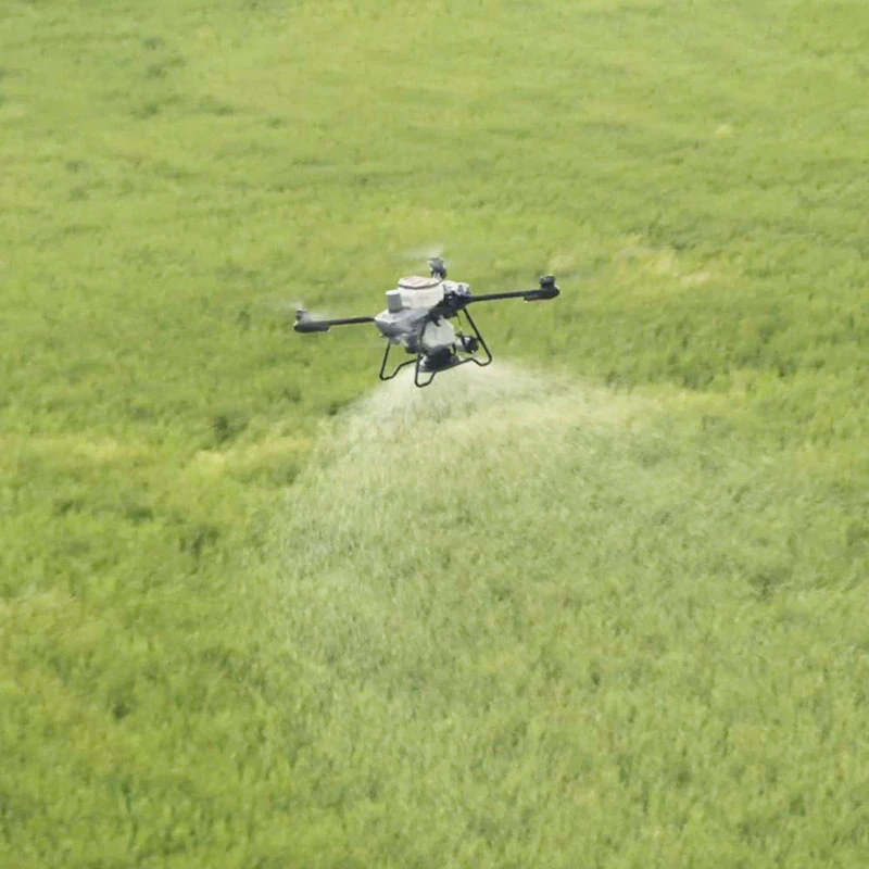 Máy bay phun thuốc nông nghiệp: Bước tiến cách mạng trong canh tác lúa Việt Nam