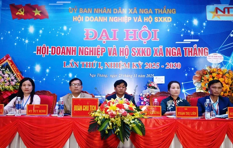 Đại hội Hội Doanh nghiệp và hộ sản xuất, kinh doanh xã Nga Thắng lần thứ nhất