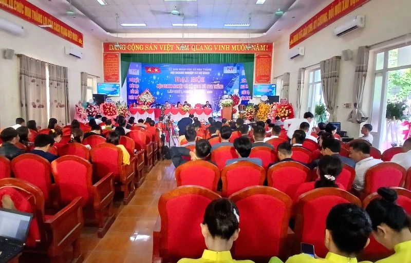 Đại hội Hội Doanh nghiệp và hộ sản xuất, kinh doanh xã Nga Thắng lần thứ nhất