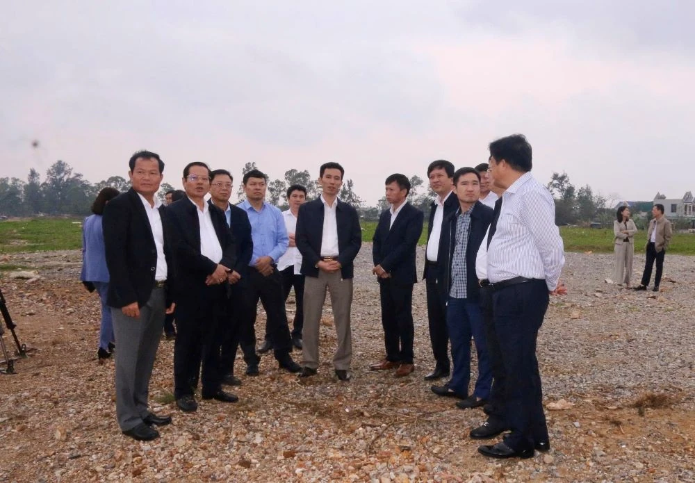 Thường trực HĐND tỉnh giám sát việc thực hiện Nghị quyết của HĐND tại phường Nam Sầm Sơn