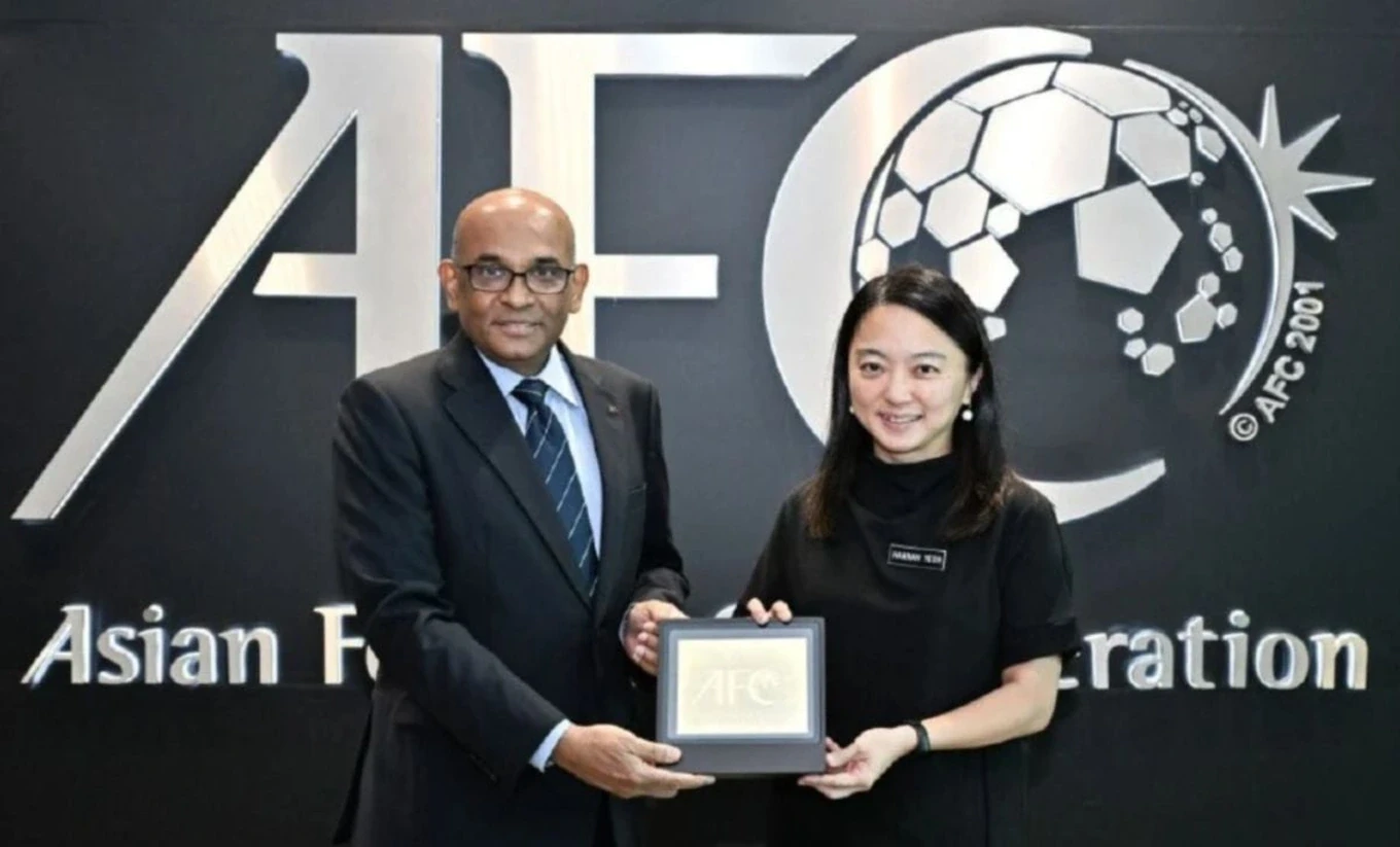 Ronaldo tái hiện siêu phẩm móc bóng; Thể Công Viettel biến CAHN thành cựu vương Cúp Quốc gia