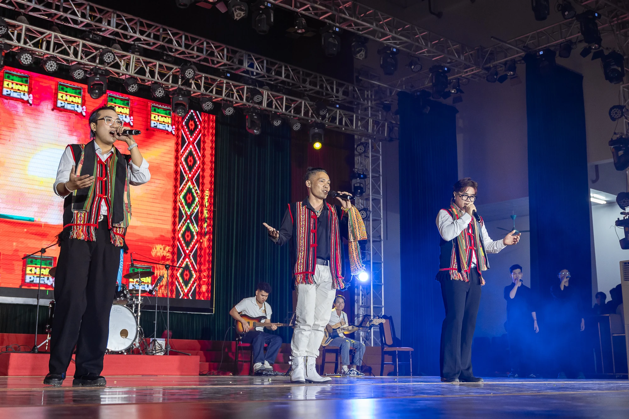 Ấn tượng đêm nhạc “Giai điệu còn mãi”