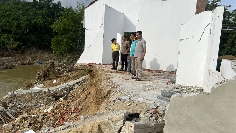 Vingroup tiếp tục hỗ trợ thêm 500 tỷ cứu trợ miền Trung, nâng tổng đóng góp lên 1.000 tỷ đồng