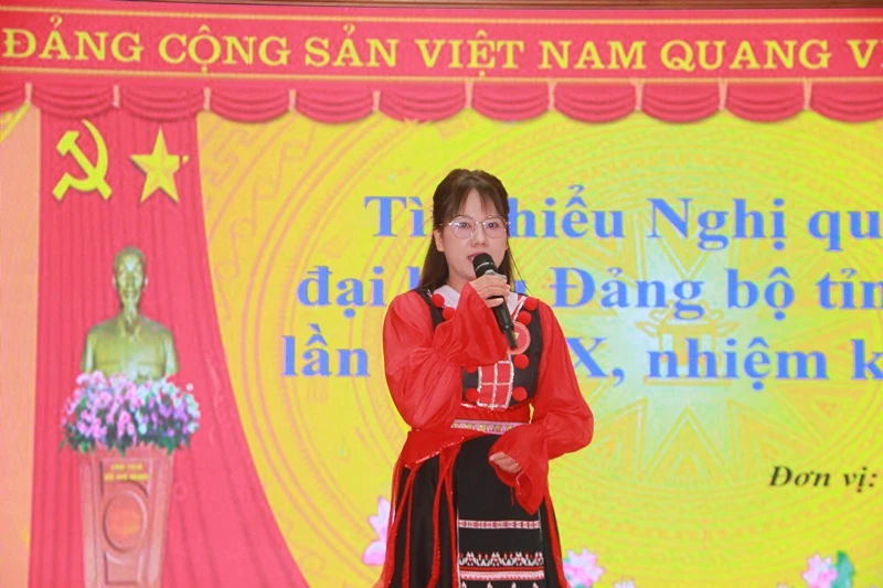 Xã Hà Trung trao giải cuộc thi tìm hiểu nghị quyết Đại hội Đảng các cấp