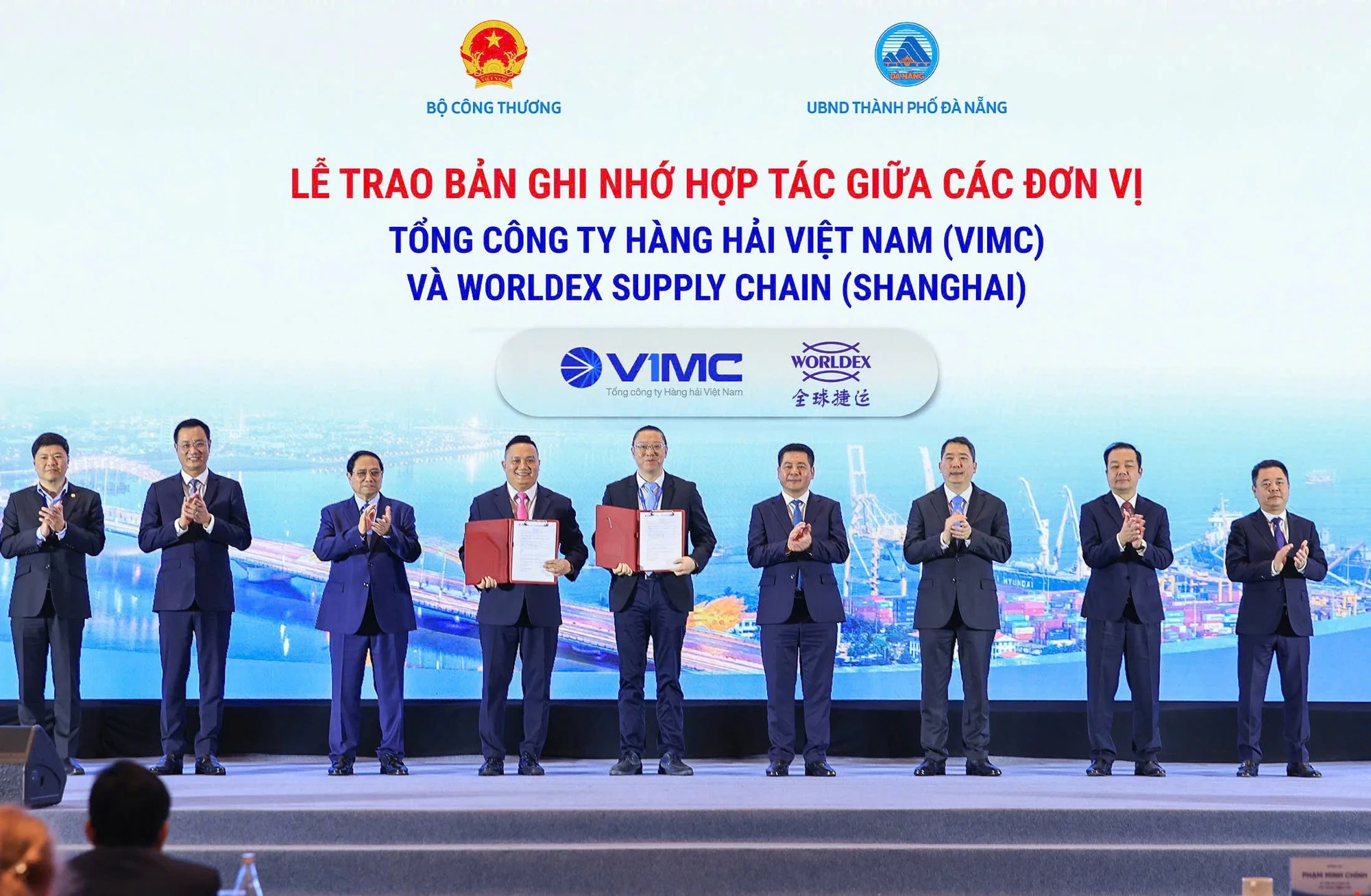 Thủ tướng: Đưa Việt Nam trở thành trung tâm dịch vụ logistics hàng đầu Đông Nam Á, châu Á và thế giới