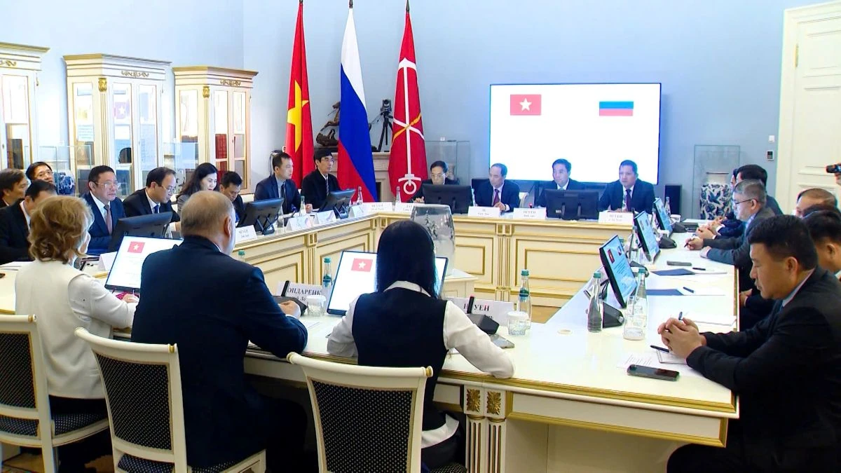 Đoàn đại biểu cấp cao tỉnh Thanh Hóa thăm và làm việc tại Liên bang Nga