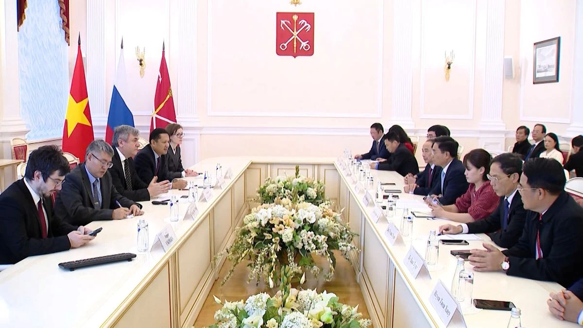 Đoàn đại biểu cấp cao tỉnh Thanh Hóa thăm và làm việc tại Liên bang Nga