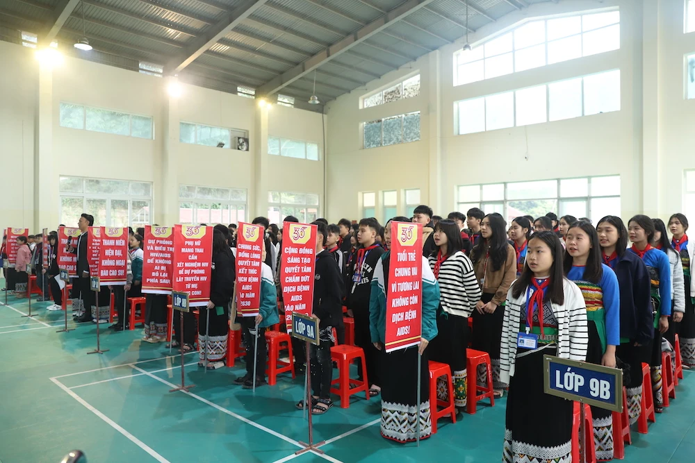 Mít tinh hưởng ứng 35 năm Việt Nam ứng phó với HIV/AIDS và Tháng hành động quốc gia phòng, chống HIV/AIDS năm 2025