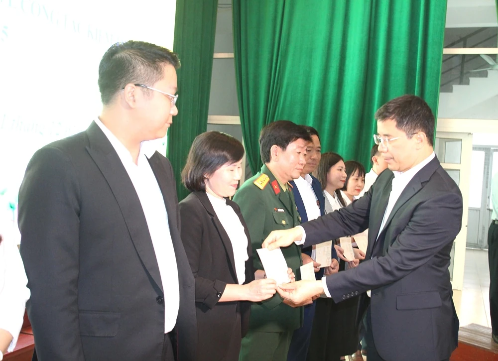 Bế giảng lớp bồi dưỡng nghiệp vụ chuyên sâu về công tác kiểm tra, giám sát