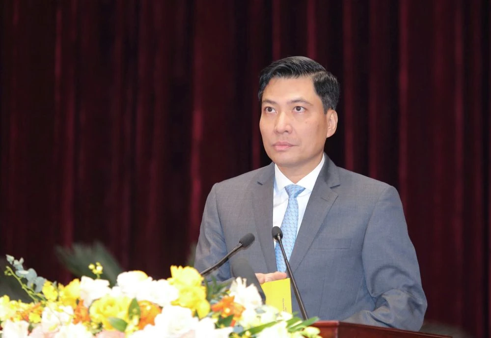 Đại biểu HĐND tỉnh tiếp tục “hiến kế” thực hiện mục tiêu phát triển năm 2026