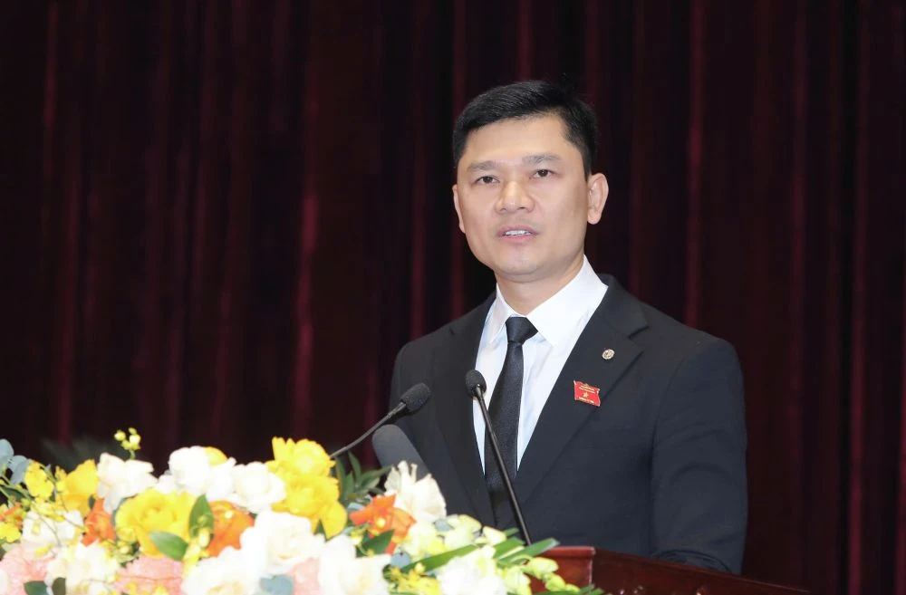 Đại biểu HĐND tỉnh tiếp tục “hiến kế” thực hiện mục tiêu phát triển năm 2026