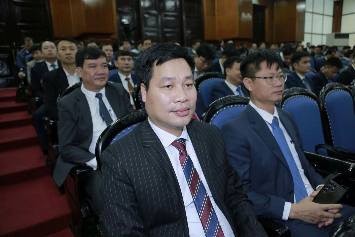 Xây dựng đội ngũ cán bộ tòa án chuyên sâu, bản lĩnh, liêm chính, phụng sự Tổ quốc, phục vụ Nhân dân