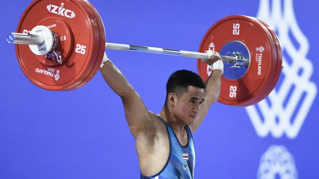 Tạ Ngọc Tưởng mất kỷ lục Quốc gia vì lỗi hệ thống tính giờ tại SEA Games 33; Ngôi sao cử tạ Thái Lan lập kỷ lục thế giới