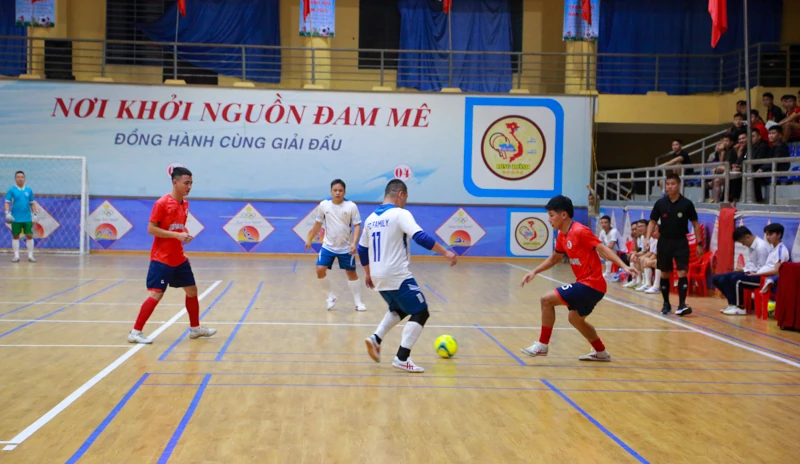 Khai mạc Giải bóng đá Futsal tỉnh Thanh Hóa năm 2025