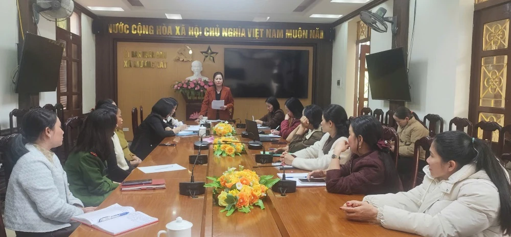 Đối thoại chính sách và giám sát thực hiện bình đẳng giới tại xã Tam Chung