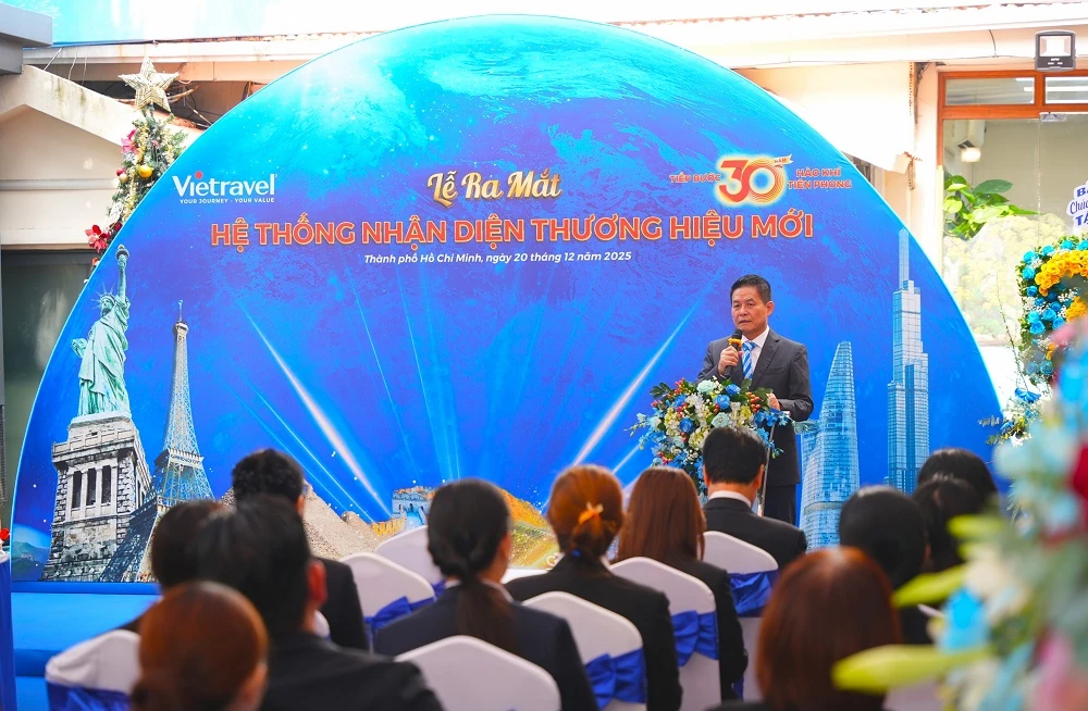 Vietravel ra mắt nhận diện thương hiệu mới, đánh dấu 30 năm phát triển - vươn mình cùng đất nước